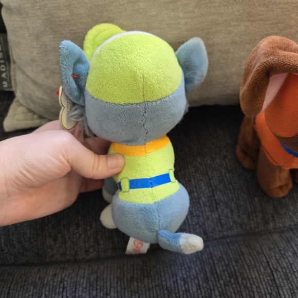Paw Patrol Plush Toy Set TY Rocky & Zuma - Picture 5 of 11